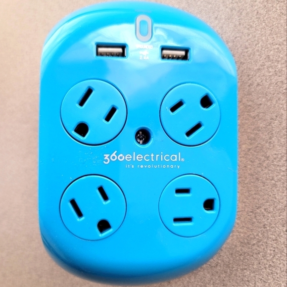 Surge Protector with 4 Rotating Outlets and 2 USB Ports‎ Revolve - Picture 1 of 7